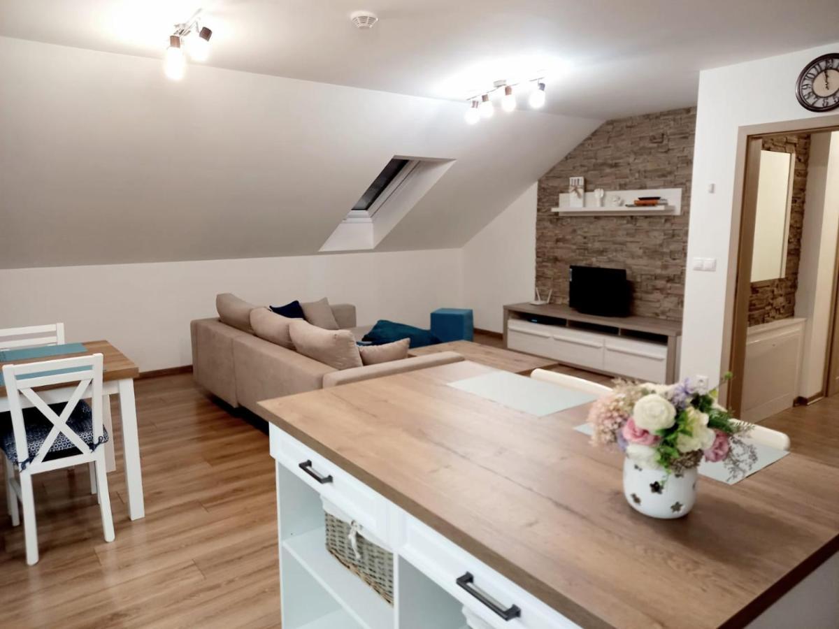 Apartman Pod Sivym Vrchom Zuberec Exterior photo